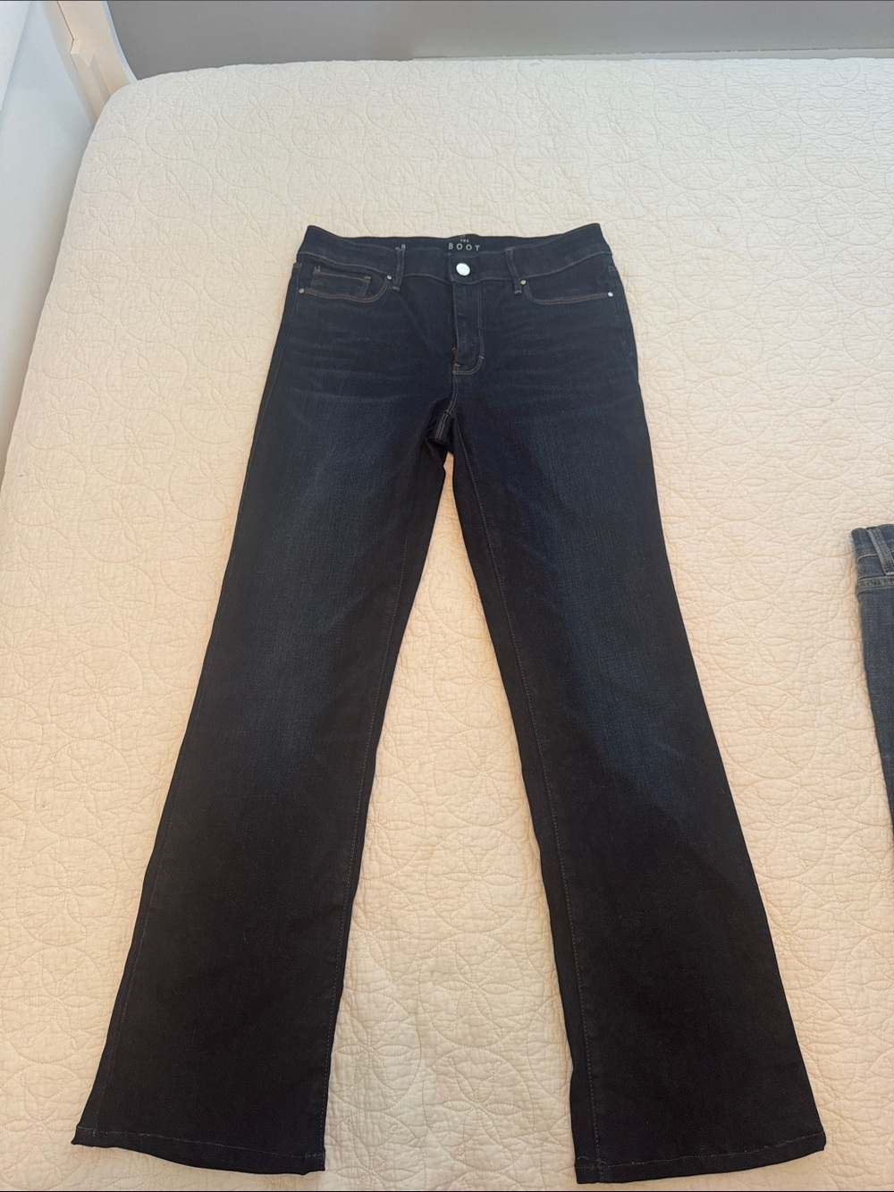 NWOT WHBM Dark Wash Blue Bootcut Jeans Size 8